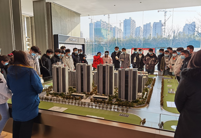 經管學院師生到融創(chuàng)中國安徽公司、貝殼找房安徽分公司交流學習