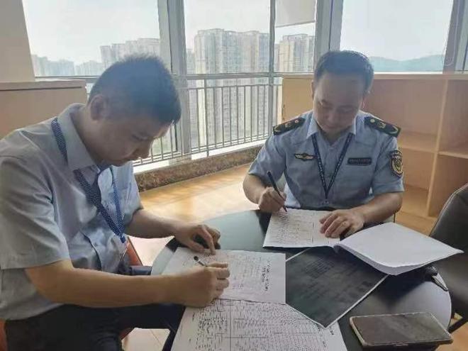 順慶區(qū)開展清理整頓人力資源市場秩序?qū)ｍ?xiàng)執(zhí)法行動(dòng)